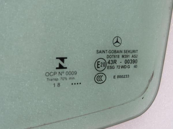 Left front triangle window MERCEDES-BENZ Sprinter 3,5-t (907, 910) Imagem-4