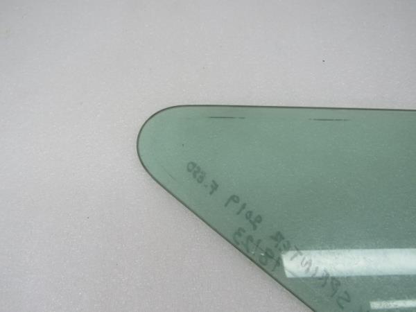 Left front triangle window MERCEDES-BENZ Sprinter 3,5-t (907, 910) Imagem-3