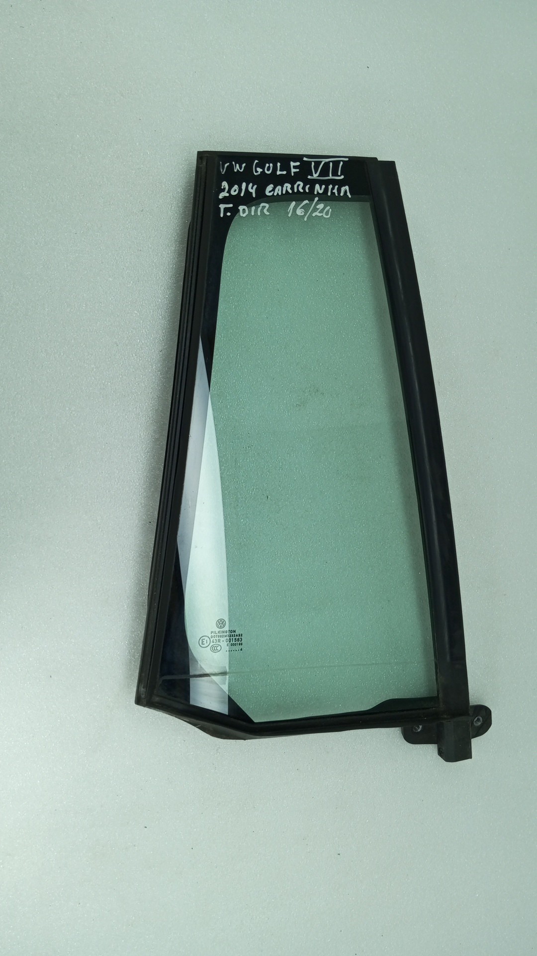 Vetro triangolare porta posteriore destra VOLKSWAGEN Golf VII Variant (BA5, BV5) Imagem-0