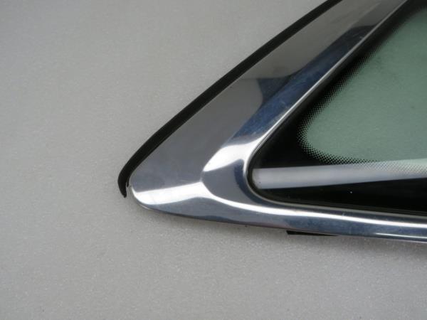 Vitre triangulaire arrière Droite RENAULT Megane IV Grandtour (K9A/M_) Imagem-2