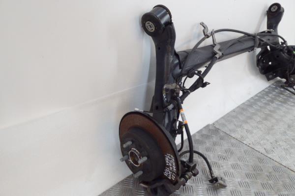 Essieu arrière à tambours HYUNDAI i20 (GB) Imagem-1