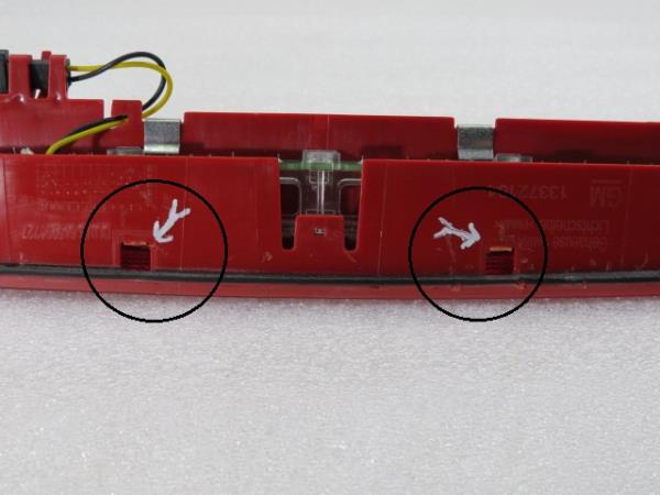 Luce stop aggiuntiva / terzo stop OPEL Astra J Imagem-7