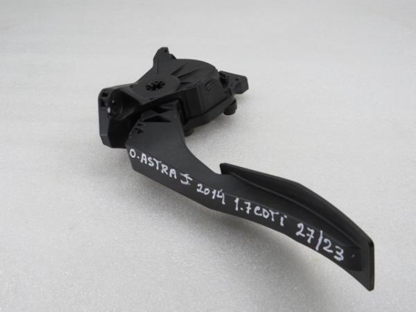 Accelerator Pedal OPEL Astra J Imagem-4