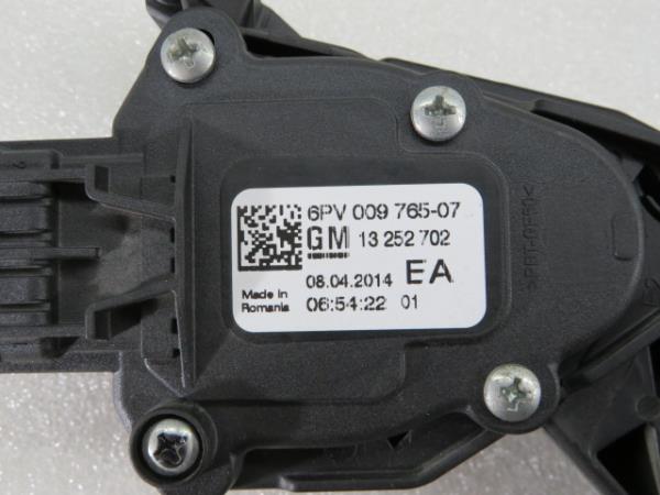 Accelerator Pedal OPEL Astra J Imagem-2