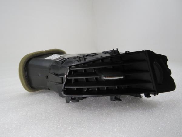 Diffuser / air vent OPEL Astra J Imagem-1