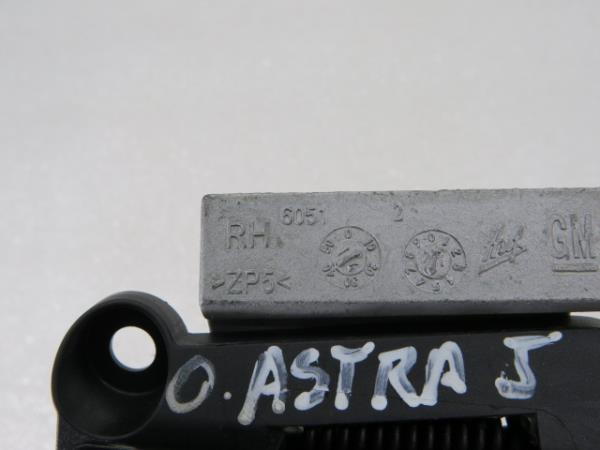 Right rear door handle OPEL Astra J Imagem-1