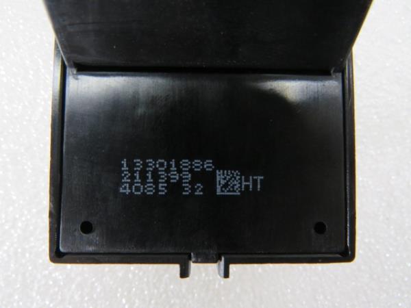 Right Front window control OPEL Astra J Imagem-4