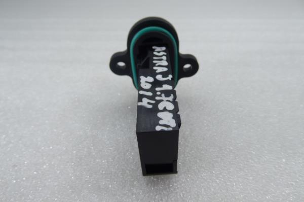 Mass Air Flow Sensor (MAF) OPEL Astra J Imagem-4