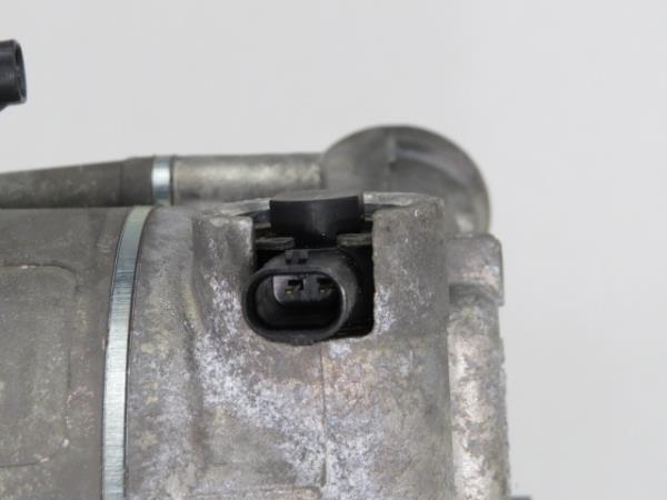 AC compressor OPEL Astra J Imagem-4