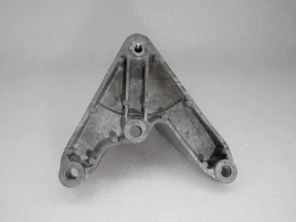 Engine Mount OPEL Astra J Imagem-1