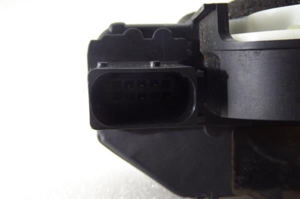 Front Right Door Lock OPEL Astra J Imagem-3