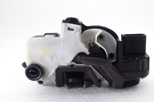 Rear Right Door Lock OPEL Astra J Imagem-4