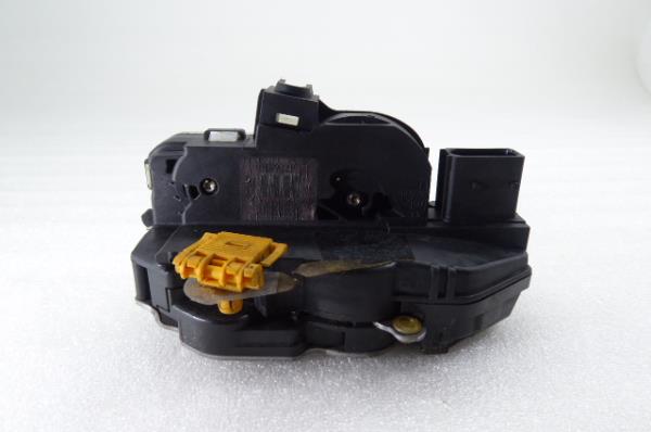 Front Left Door Lock OPEL Astra J
