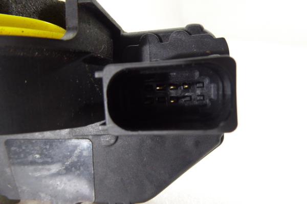 Front Left Door Lock OPEL Astra J Imagem-3