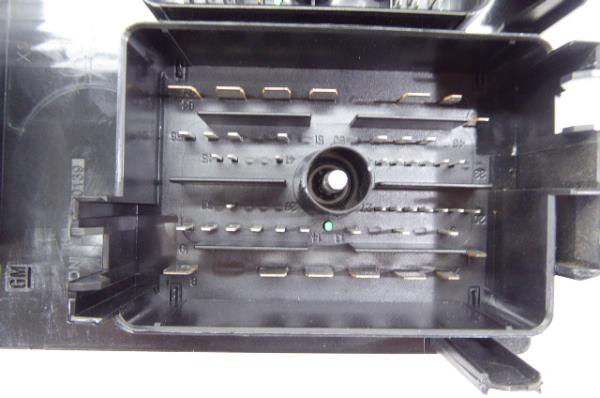 Fuse box / SAM / BSI OPEL Astra J Imagem-1