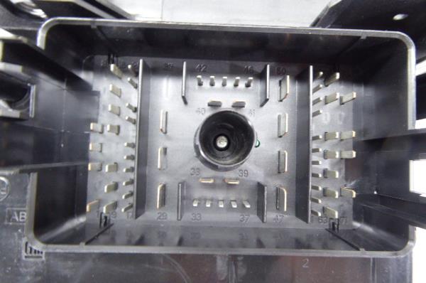 Fuse box / SAM / BSI OPEL Astra J Imagem-3