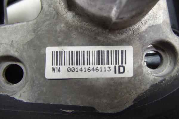 Steering wheel OPEL Astra J Imagem-6