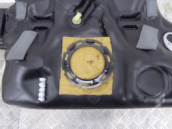 Fuel tank OPEL Astra J Imagem-2