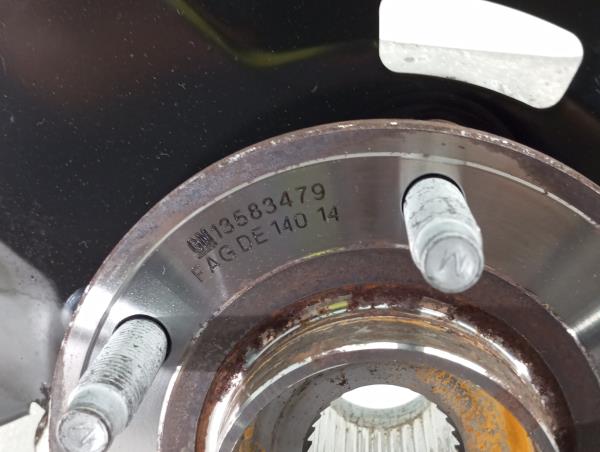 Right front steering knuckle OPEL Astra J Imagem-1