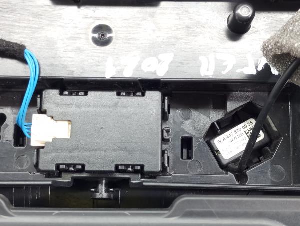 Plafoniera anteriore MERCEDES-BENZ Sprinter 3,5-t (907, 910) Imagem-5