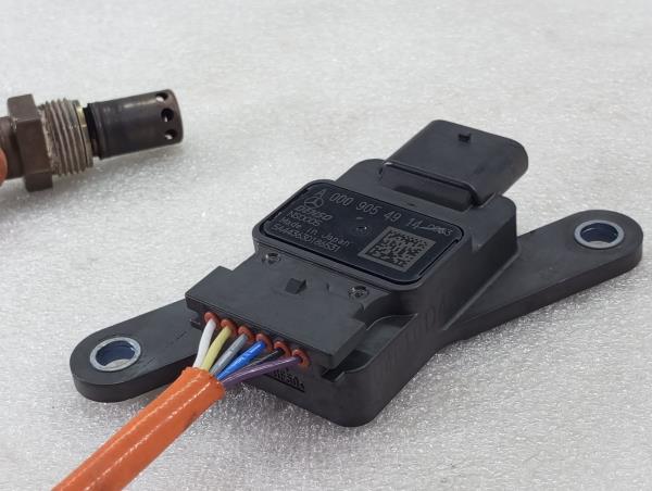 Lambda sensor MERCEDES-BENZ Sprinter 3,5-t (907, 910) Imagem-4