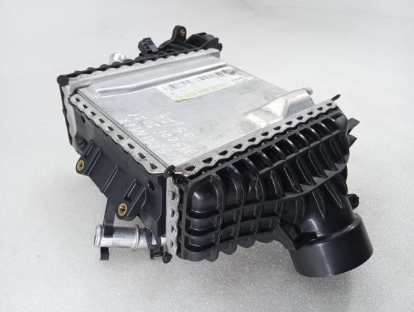Radiador do intercooler MERCEDES-BENZ Sprinter 3,5-t (907, 910) Imagem-2