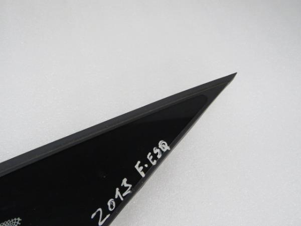 Vidro triangular frente esquerdo KIA Carens IV