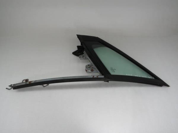 Vidro triangular frente esquerdo PEUGEOT 308 CC