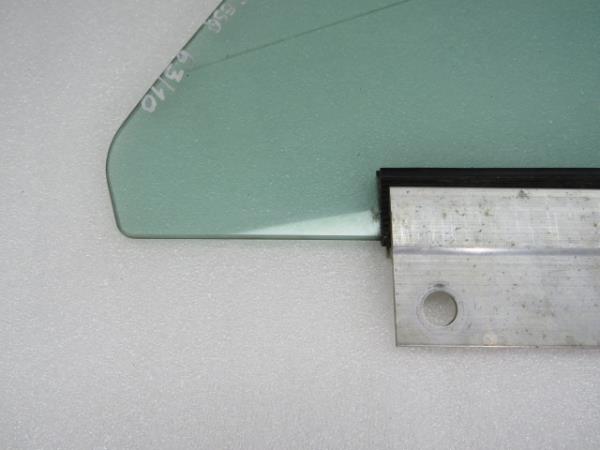 Left front triangle window AUDI TT (8N3) Imagem-2