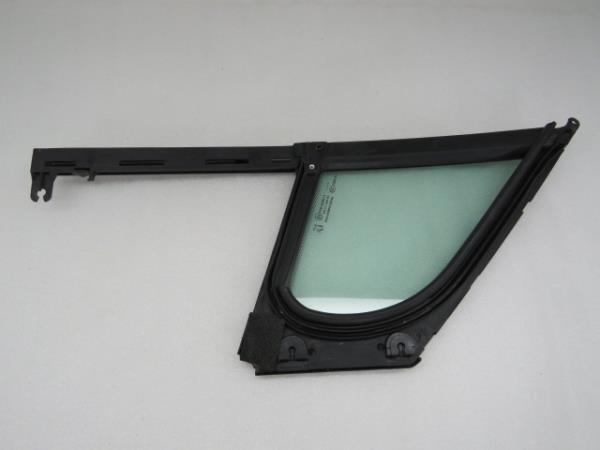 Vitre triangulaire avant gauche PEUGEOT 3008 I (0U_) Imagem-5