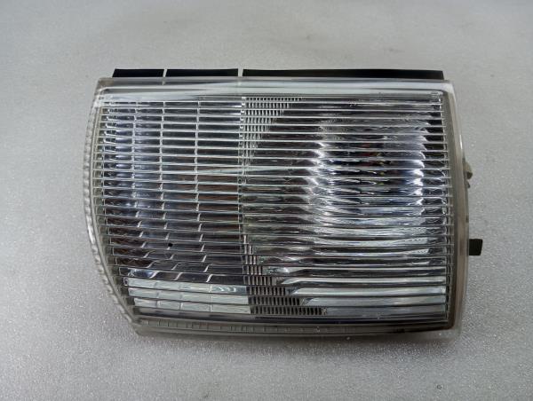 Clignotant avant gauche MITSUBISHI Canter (FB7, FB8, FE7, FE8) VII