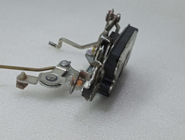 Serratura / chiusura posteriore Sinistra MITSUBISHI Canter (FB7, FB8, FE7, FE8) VII Imagem-1