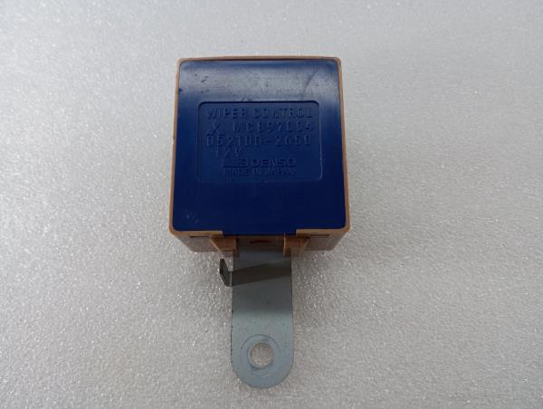 Bouton / interrupteur électromécanique  MITSUBISHI Canter (FB7, FB8, FE7, FE8) VII