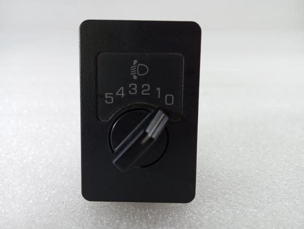 Bouton / interrupteur électromécanique  MITSUBISHI Canter (FB7, FB8, FE7, FE8) VII