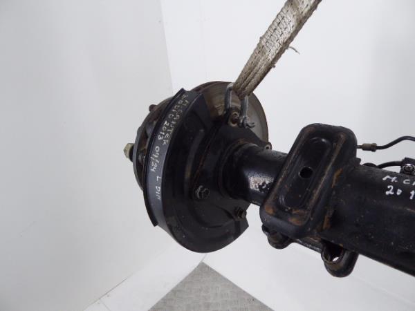 Essieu arrière à tambours MITSUBISHI Canter (FB7, FB8, FE7, FE8) VII Imagem-2