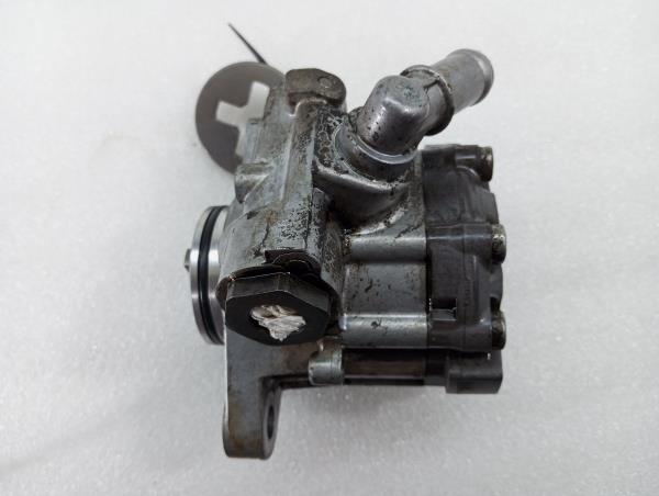 Pompe de direction assistée MITSUBISHI Canter (FB7, FB8, FE7, FE8) VII Imagem-5