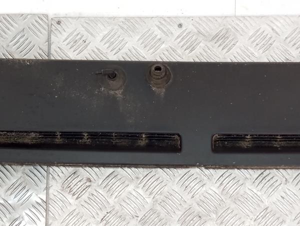 Pièce en plastique générique MITSUBISHI Canter (FB7, FB8, FE7, FE8) VII Imagem-2