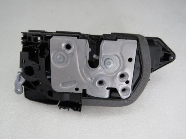 Front Right Door Lock VOLVO XC40 (536) Imagem-3