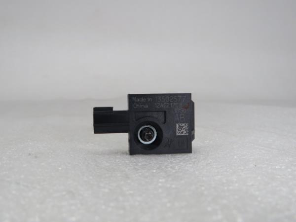 Sensor de impacto OPEL Astra J