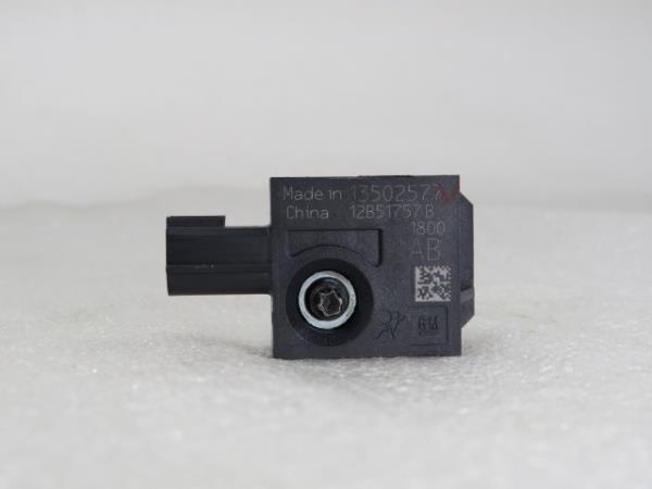 Sensor de impacto OPEL Astra J