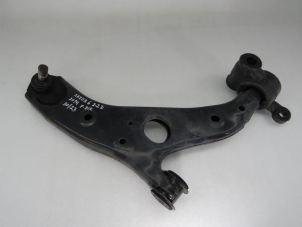 Braccio di sospensione anteriore destra MAZDA 6 Station Wagon (GJ, GL)