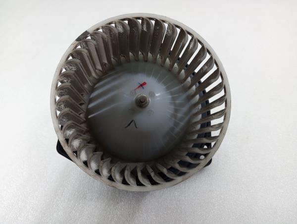 Moteur de chauffage MITSUBISHI Canter (FB7, FB8, FE7, FE8) VII Imagem-4