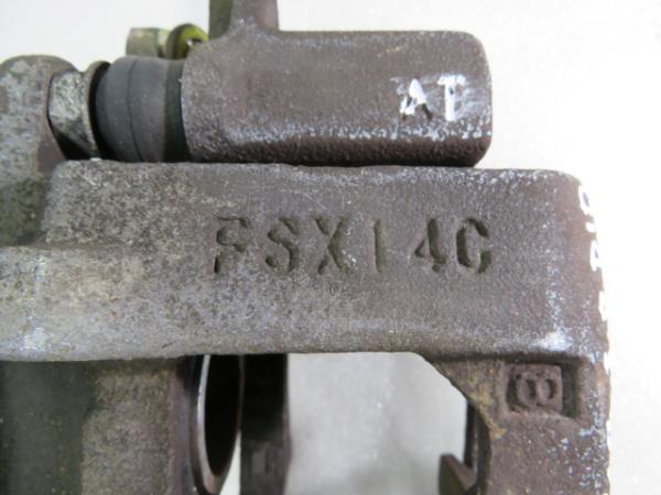 Étrier de frein avant gauche MITSUBISHI Canter (FB7, FB8, FE7, FE8) VII Imagem-5