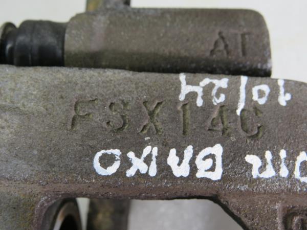 Étrier de frein avant Droite MITSUBISHI Canter (FB7, FB8, FE7, FE8) VII Imagem-5