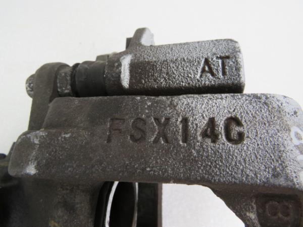 Étrier de frein avant gauche MITSUBISHI Canter (FB7, FB8, FE7, FE8) VII Imagem-5