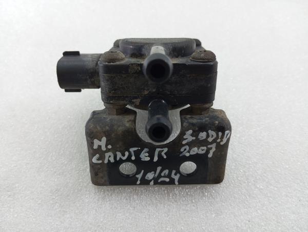 Bouton / interrupteur électromécanique  MITSUBISHI Canter (FB7, FB8, FE7, FE8) VII