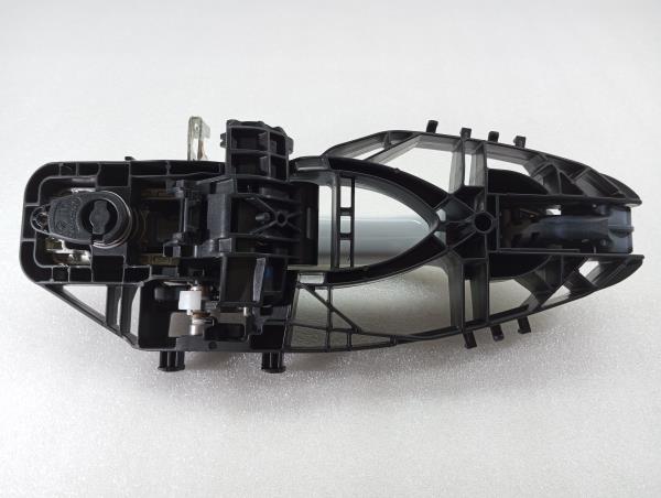 Maniglia porta anteriore sinistra FORD Fiesta VII (HJ, HF) Imagem-3