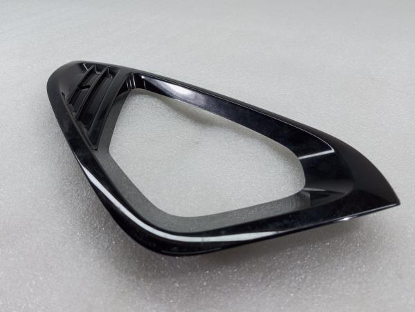 Plastica generica FORD Fiesta VII (HJ, HF) Imagem-1