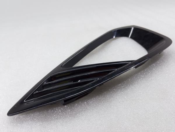 Plastica generica FORD Fiesta VII (HJ, HF) Imagem-2