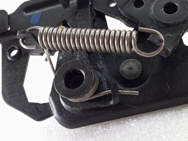 Serratura / chiusura cofano FORD Fiesta VII (HJ, HF) Imagem-4